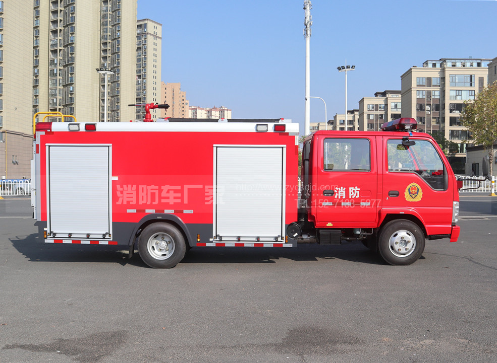 3噸小型泡沫消防車【五十鈴】
