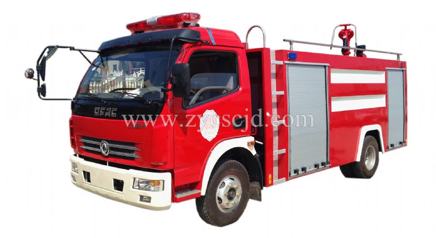 東風(fēng)多利卡5噸水罐消防車